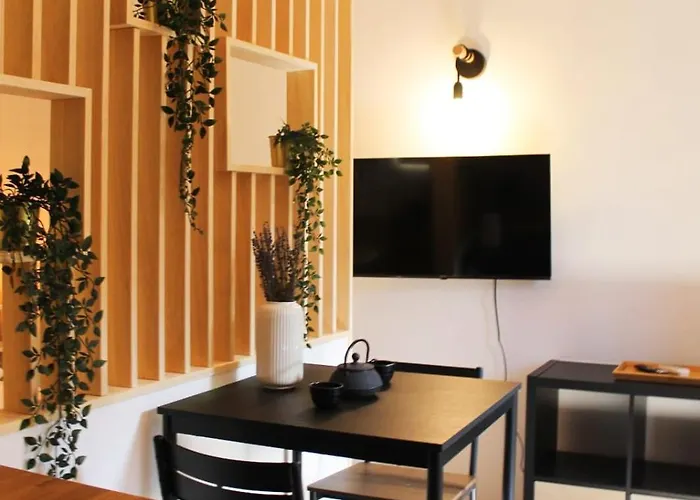 Yr Apartments Ticinese - Duomo In 10 Min By Tram